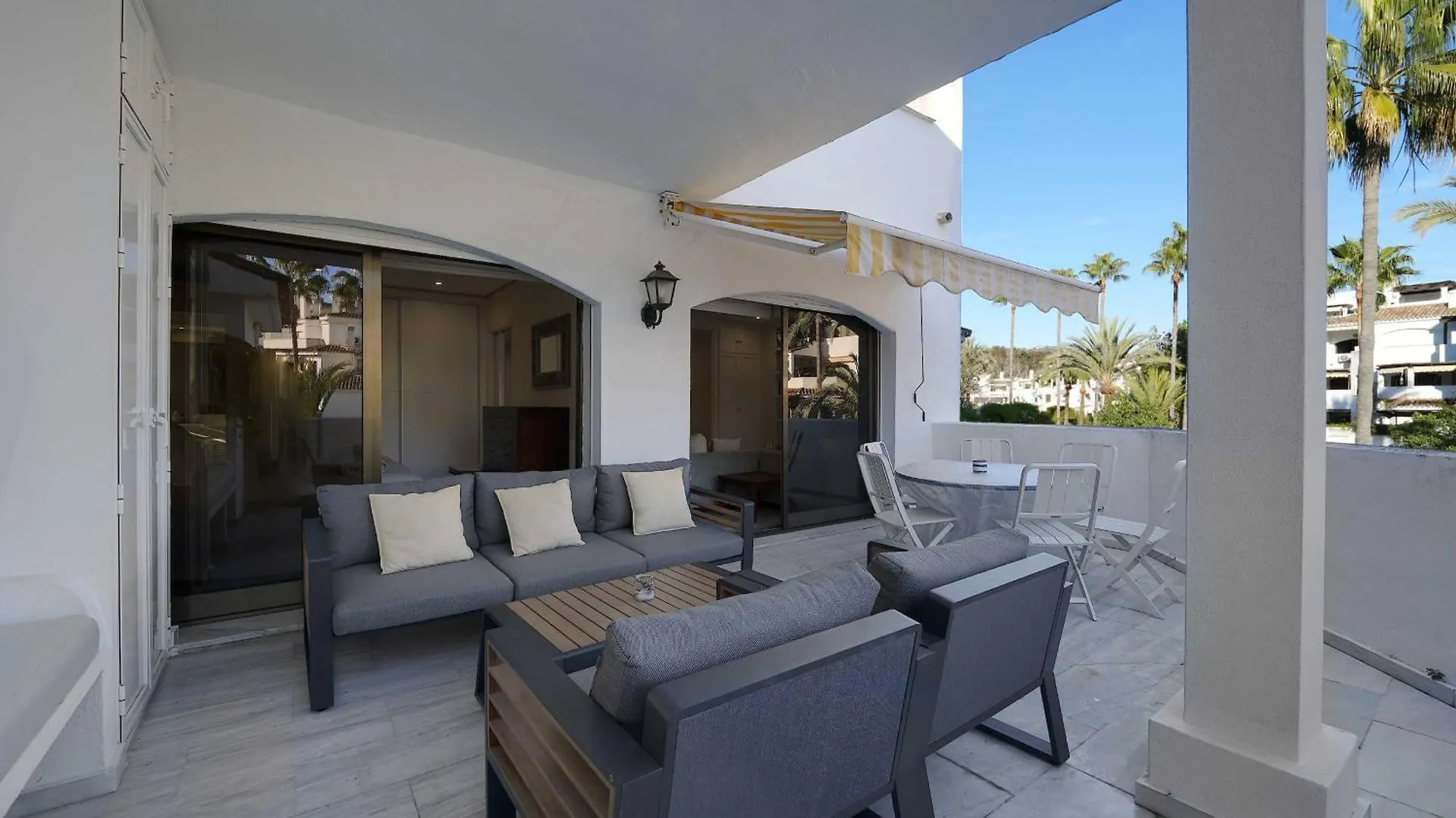 1104 First Line Beach Apartment Golden Beach Pool Marbella 0*,