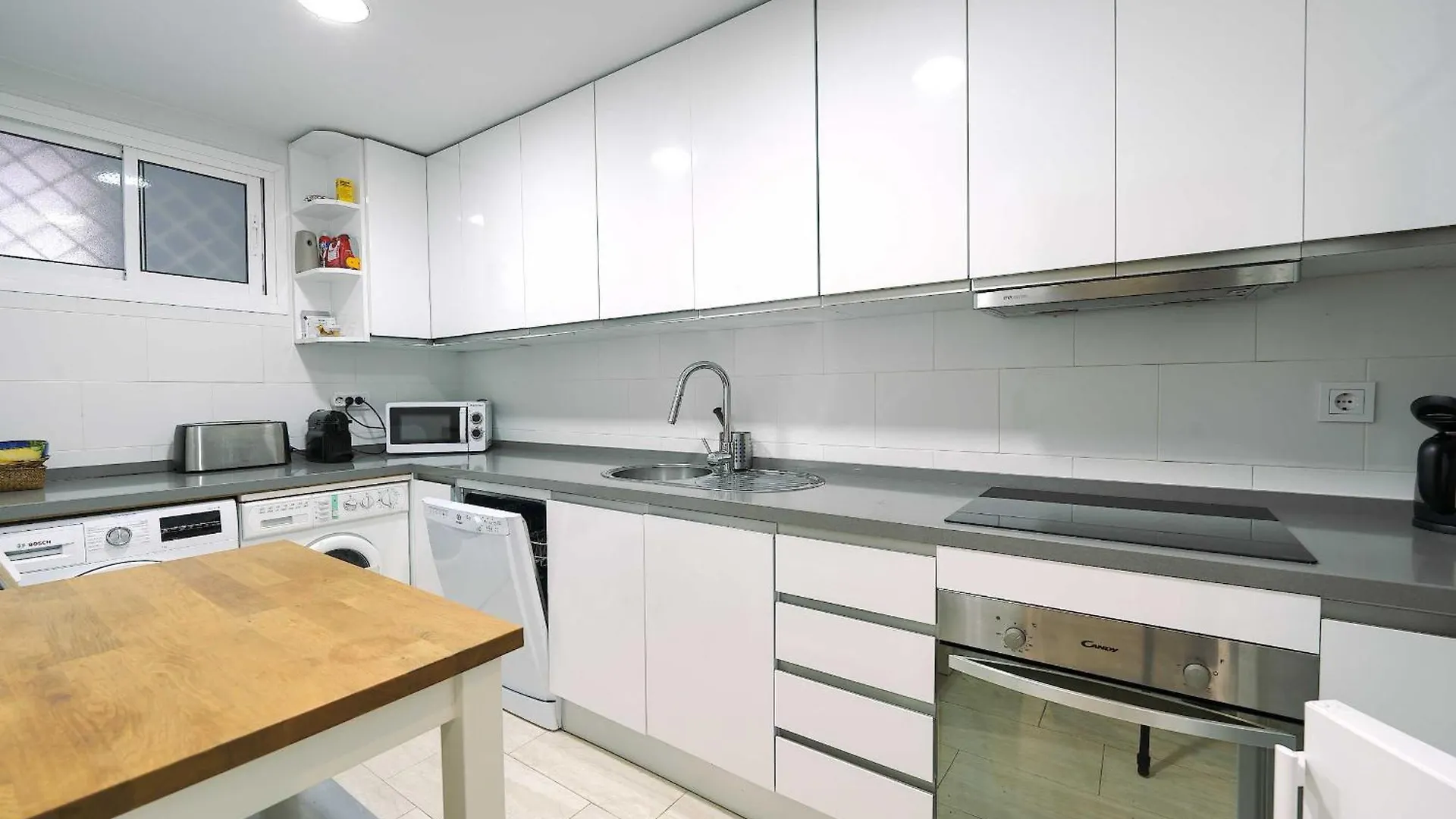 1104 First Line Beach Apartment Golden Beach Pool Marbellac